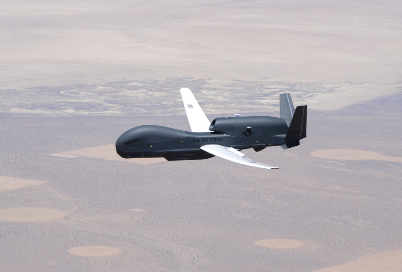 Northrop Grumman Delivers Global Hawk Block 40 UAV Six Weeks Early ...