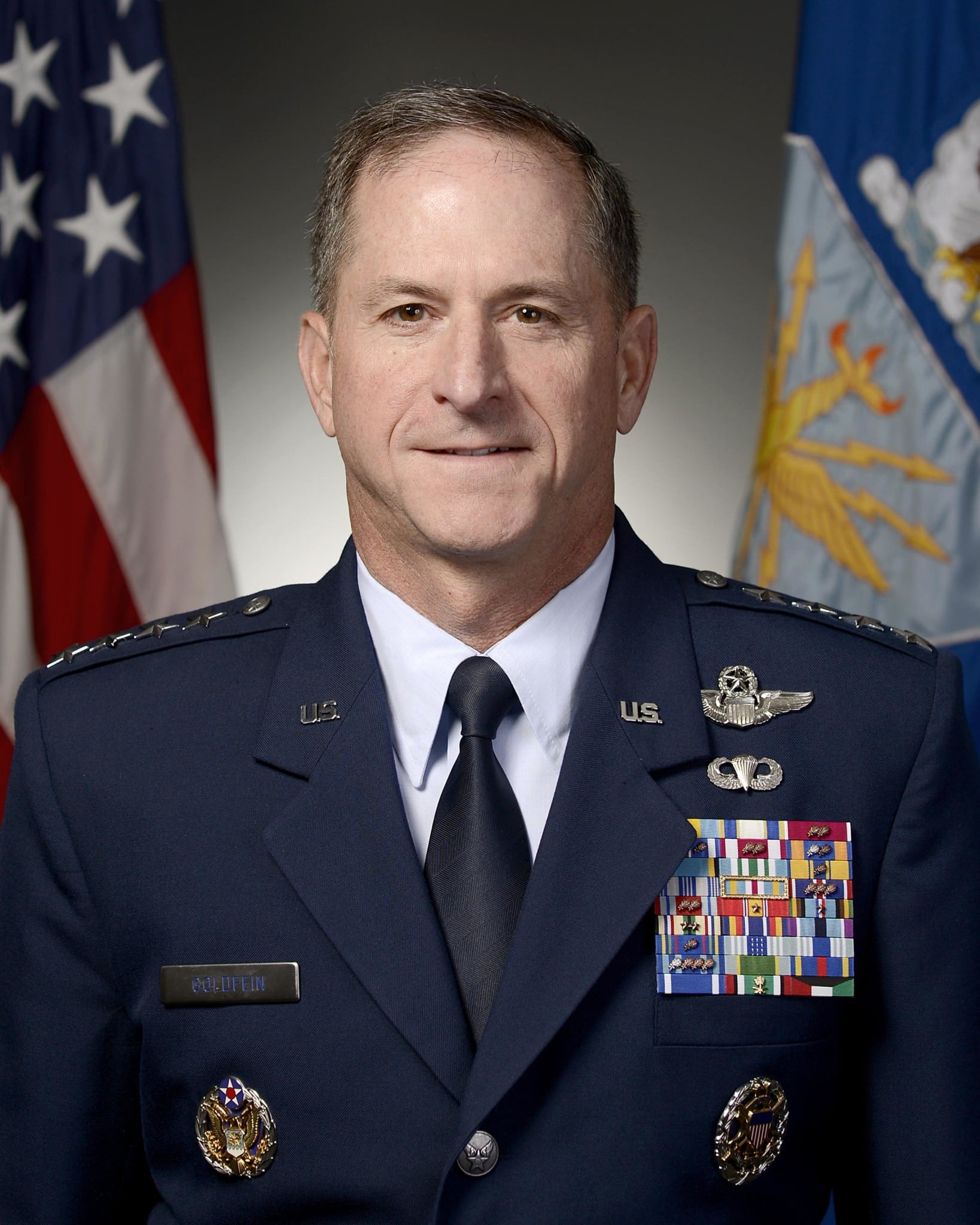 us air force chief of staff salary