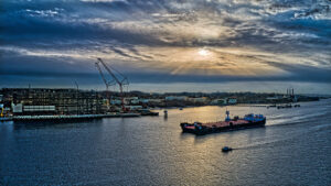 The Ocean Transport Barge Holland arriving at General Dynamics’ Electric Boat facility in Groton, Conn in late 2021. (Photo: General Dynamics Electric Boat)